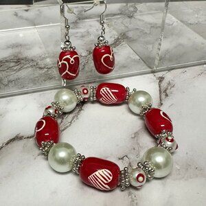 Heart Bracelet Earring Set Silver Tone Red White Hand painted Glass Beads 6.75"